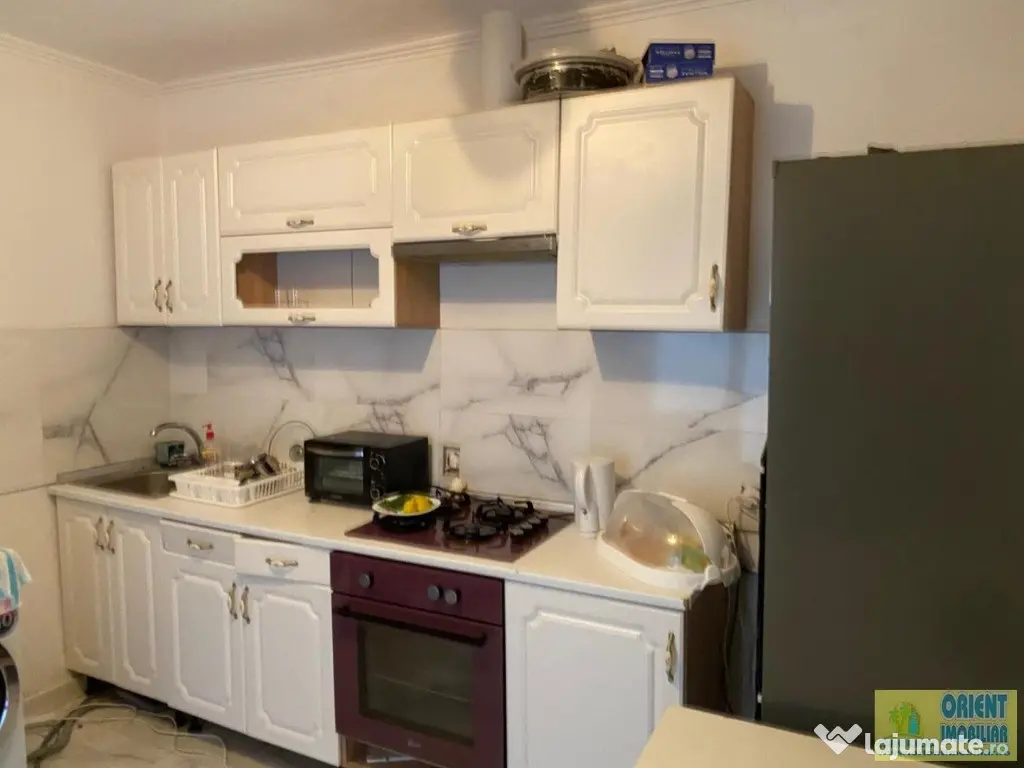 De vanzare casa 3 camere, renovata, zona Coiciu 