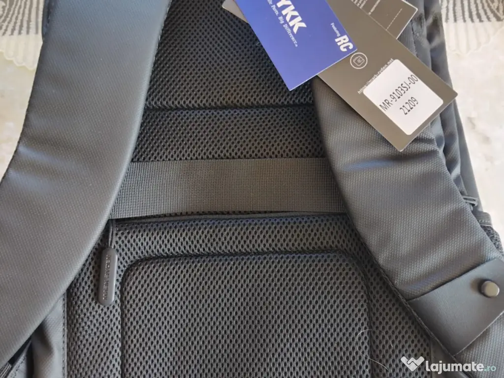 Rucsac/Ghiozdan Mark Ryden pentru laptop 15.6", capacitate 21-28L, port USB 