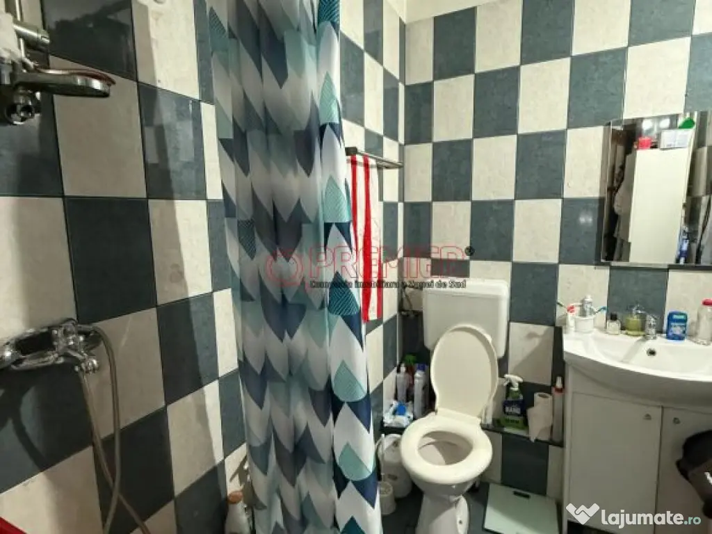 4 camere LA PRET DE 3 - Metrou Aparatorii Patriei - Str.