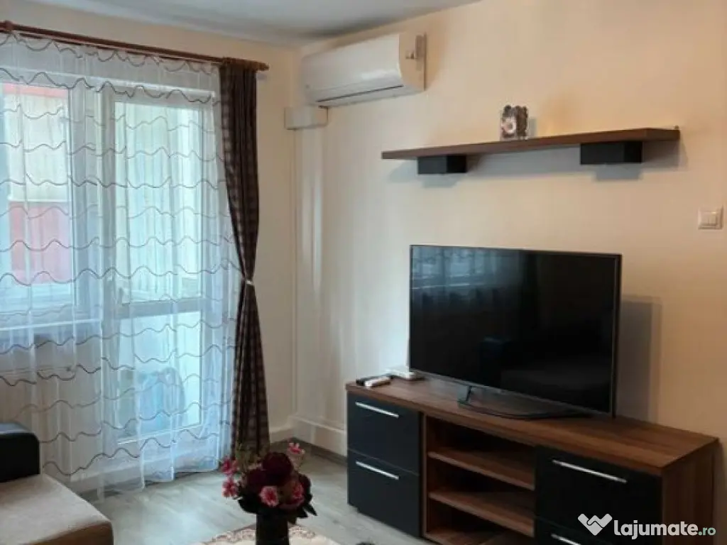 Apartament 2 camere, etaj 1 ,renovat,mobilat,110000 Euro 