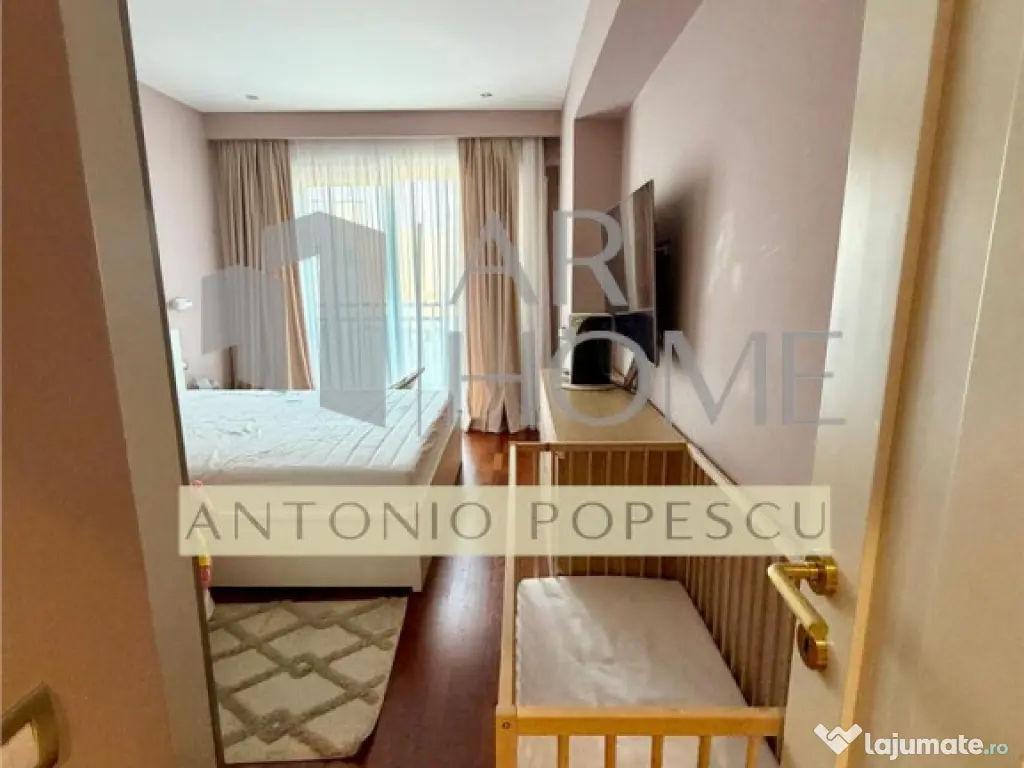 Apartament 3 camere alcatuit din 2 ap de 2 camere unite,Ploi 