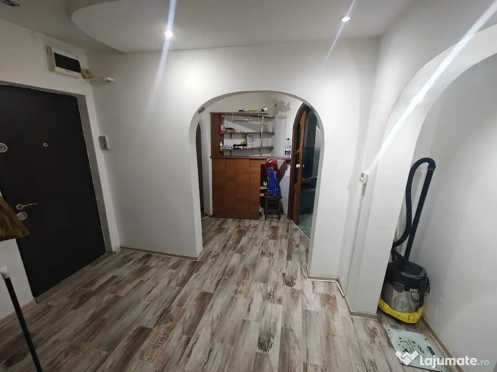 Apartament cu 3 camere de inchiriat ~ zona Aleea Sporturilor ~ 90mp 