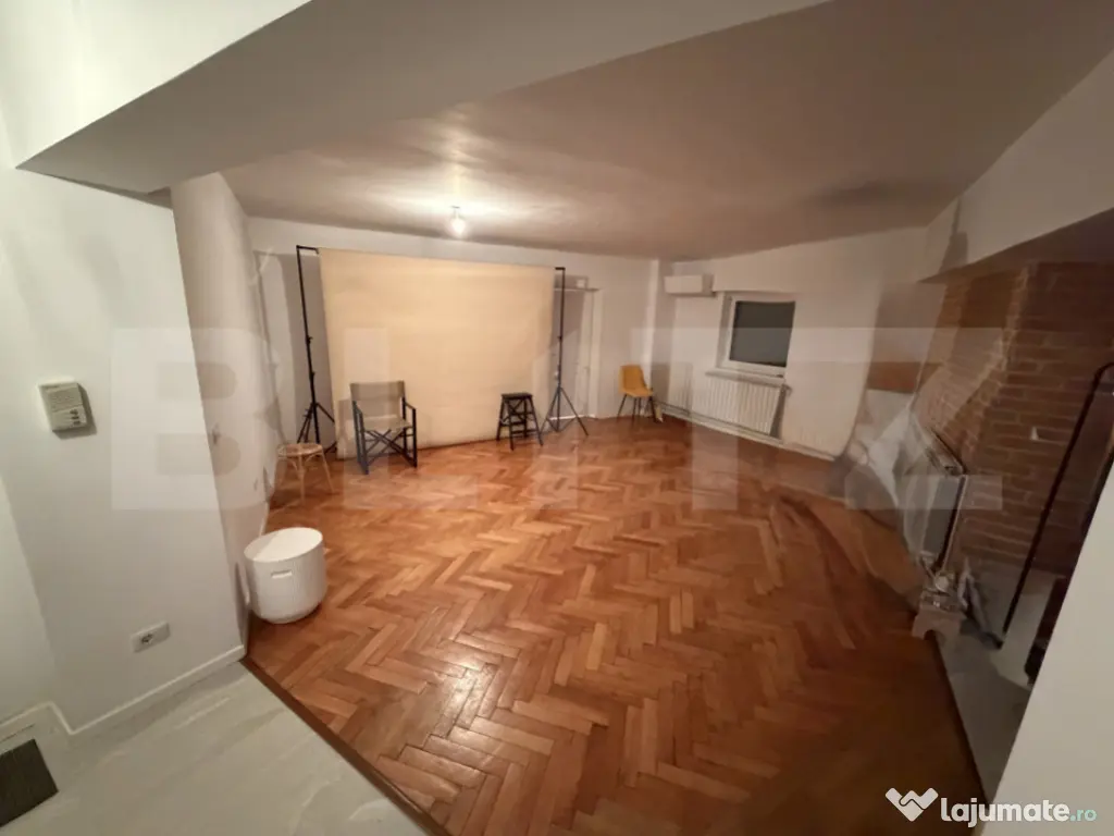 Apartament 2 camere ultracentral, etaj 1, 68 mp, spațios ș 