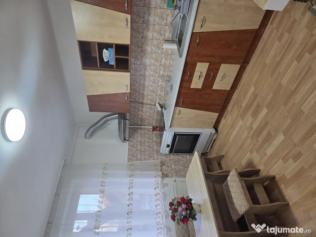 Apartament 2 camere de inchitiat 