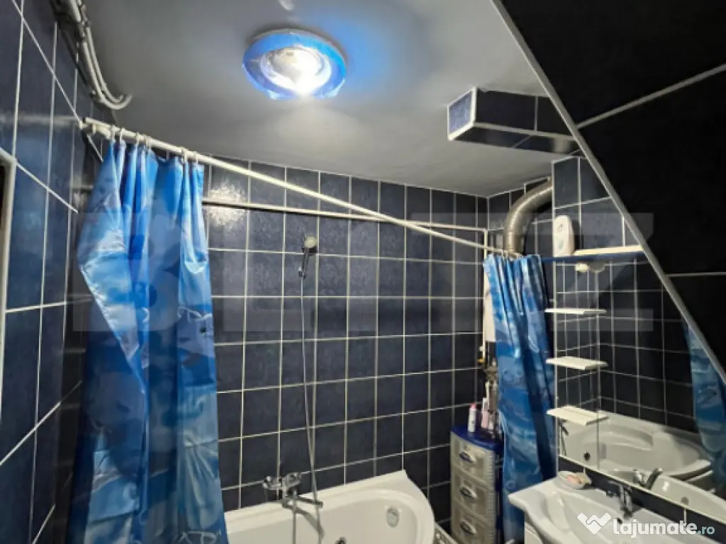 Casă spațioasă P+1 cu garaj și curte generoasă 