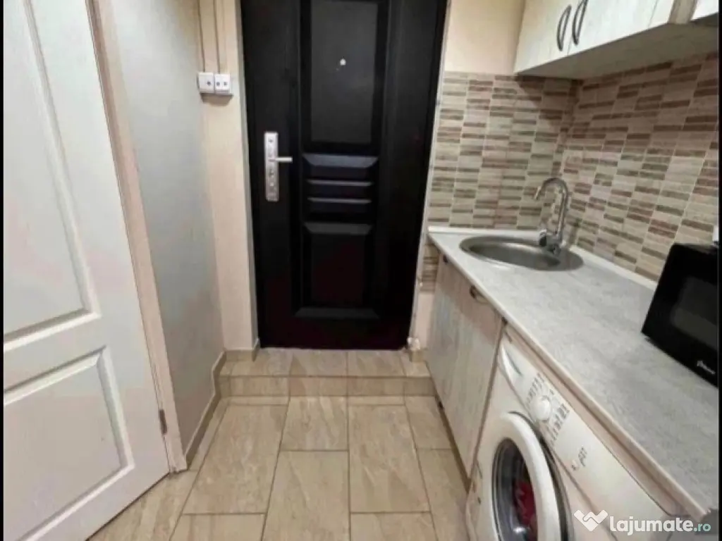 Cameră de cămin Jumbo Podu Ros,baie proprie 