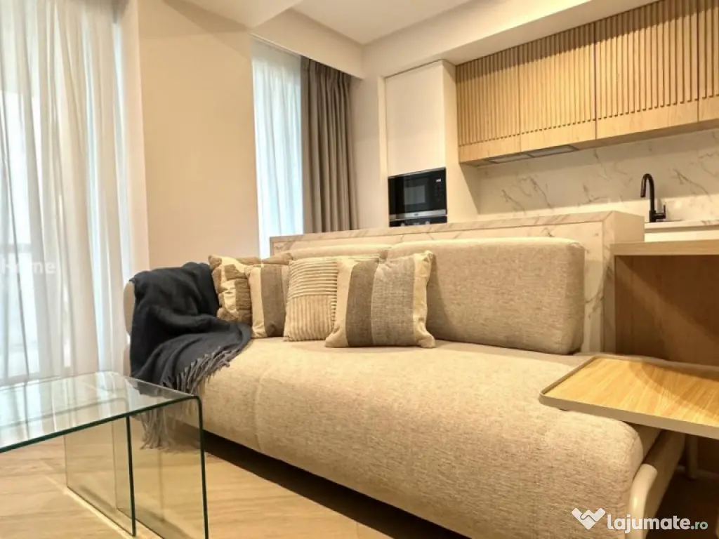 Apartament 3 camere | Prima închiriere | Cortina 126 | Ianc 