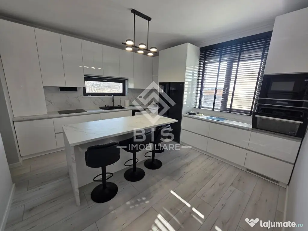 Casă modernă de vânzare – teren 460 mp – mobilată... 