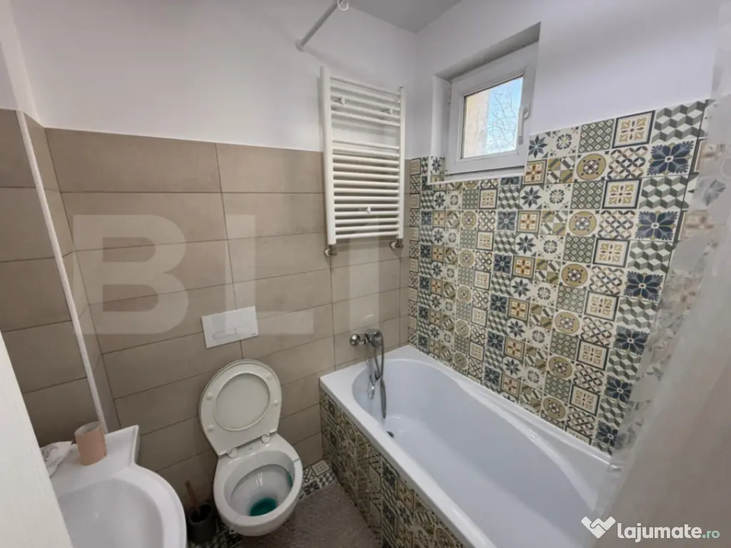 Apartament de 2 camere, 34 mp, renovat complet, zona Pod de 