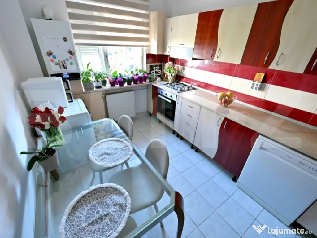 Apartament cu 2 camere, decomandat, 63,5 mp, cartier Veteran 