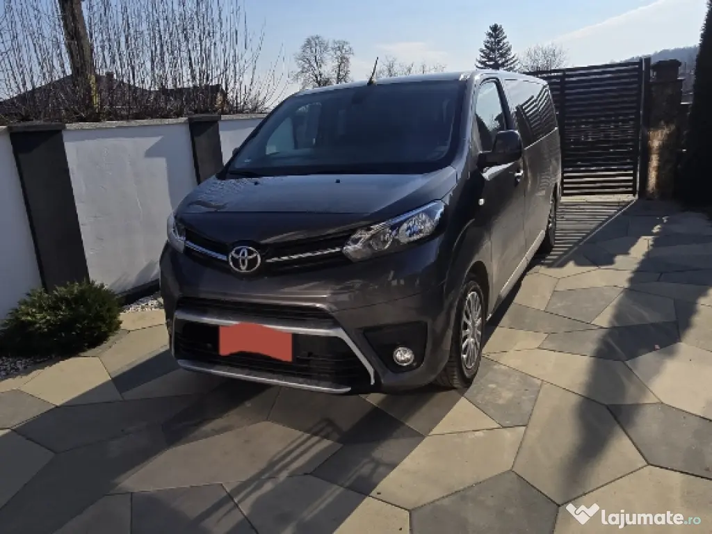Toyota proace verso an 2019 
