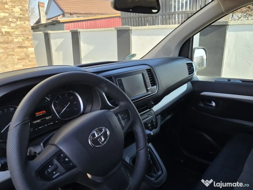 Toyota proace verso an 2019 