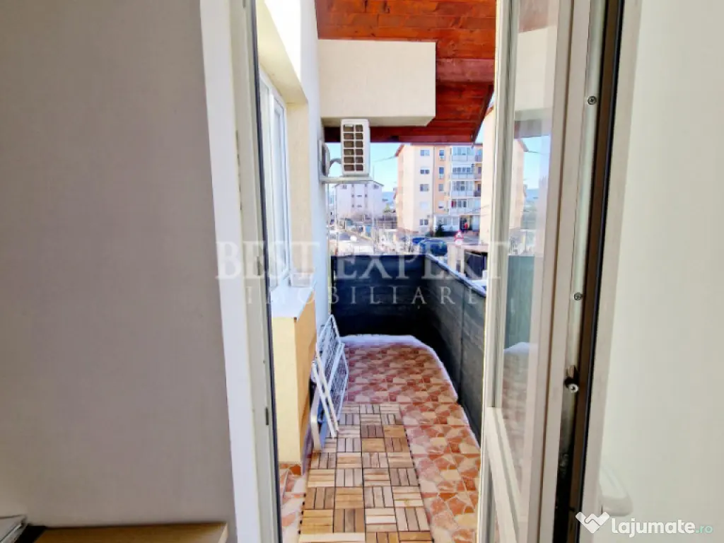 Vilă de vânzare – mobilată și utilată/complex privat 