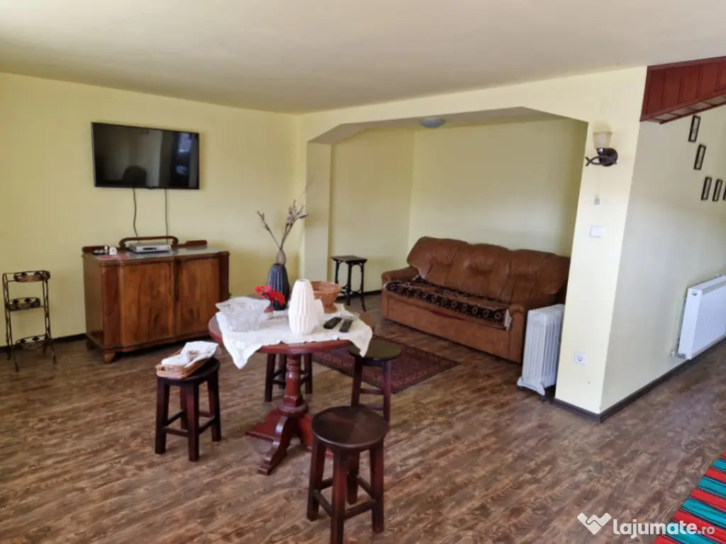 Domeniu boieresc cu conac și lac privat – Pleșoiu, Olt 