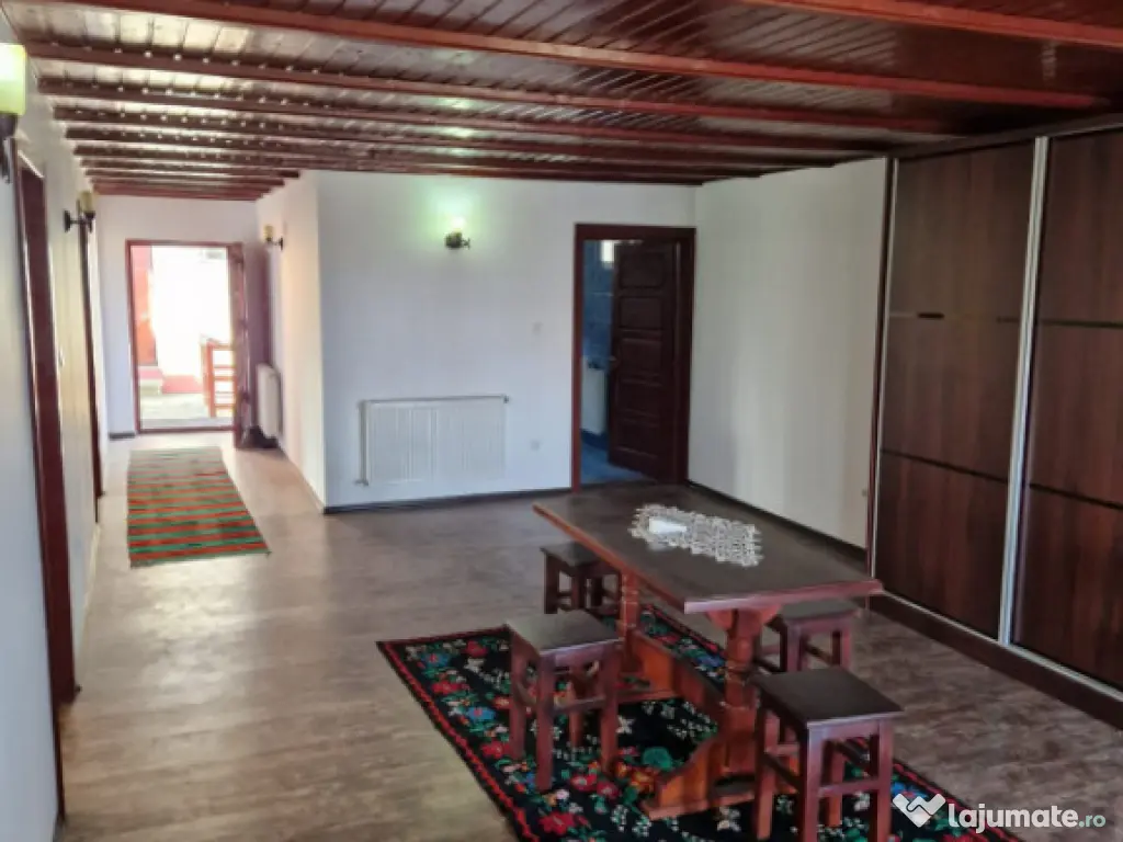 Domeniu boieresc cu conac și lac privat – Pleșoiu, Olt 