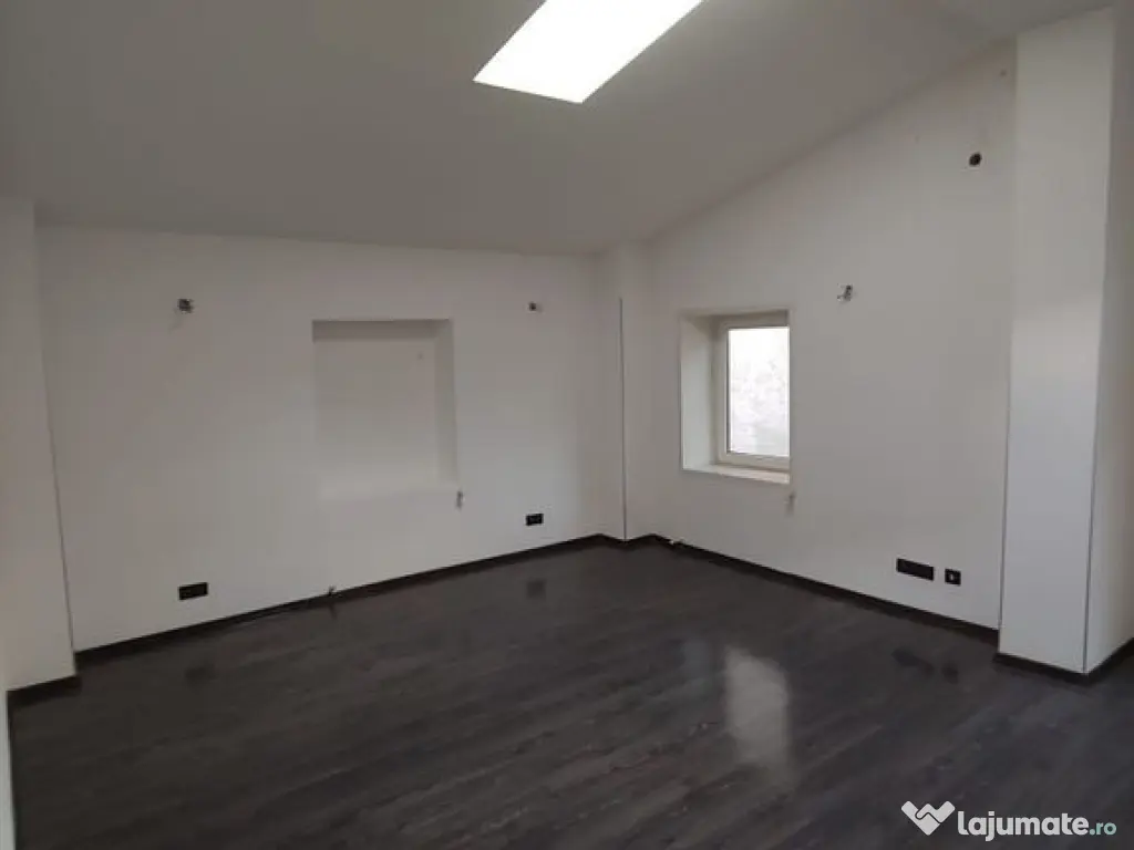 Spatiu comercia ,birouri 120 mp Dacia 