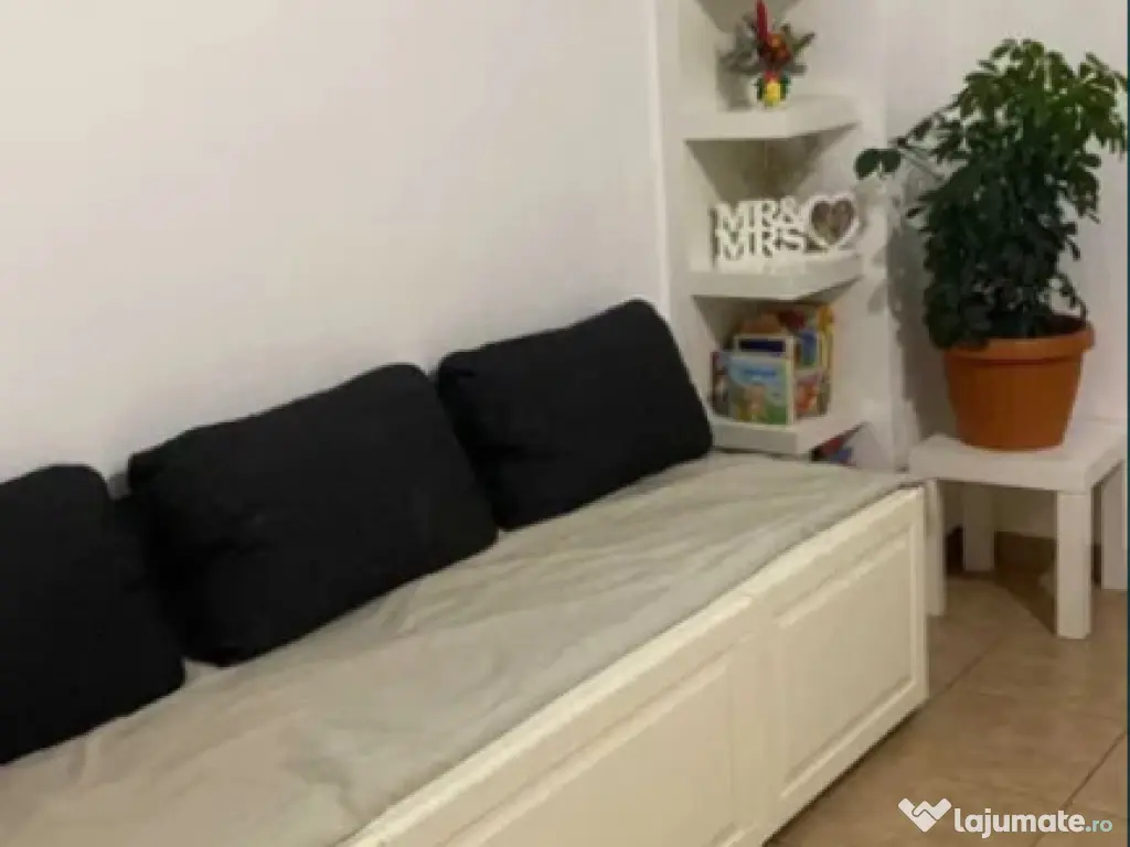 Apartament 2 camere, decomandat - zona Garii 