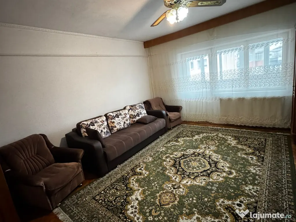 inchiriez apartament 2 camere 