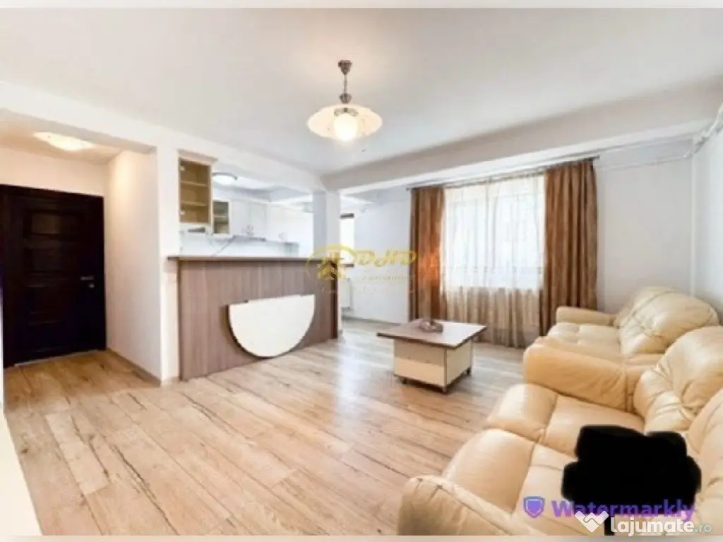 Apartament cu trei camere, zona Palas 