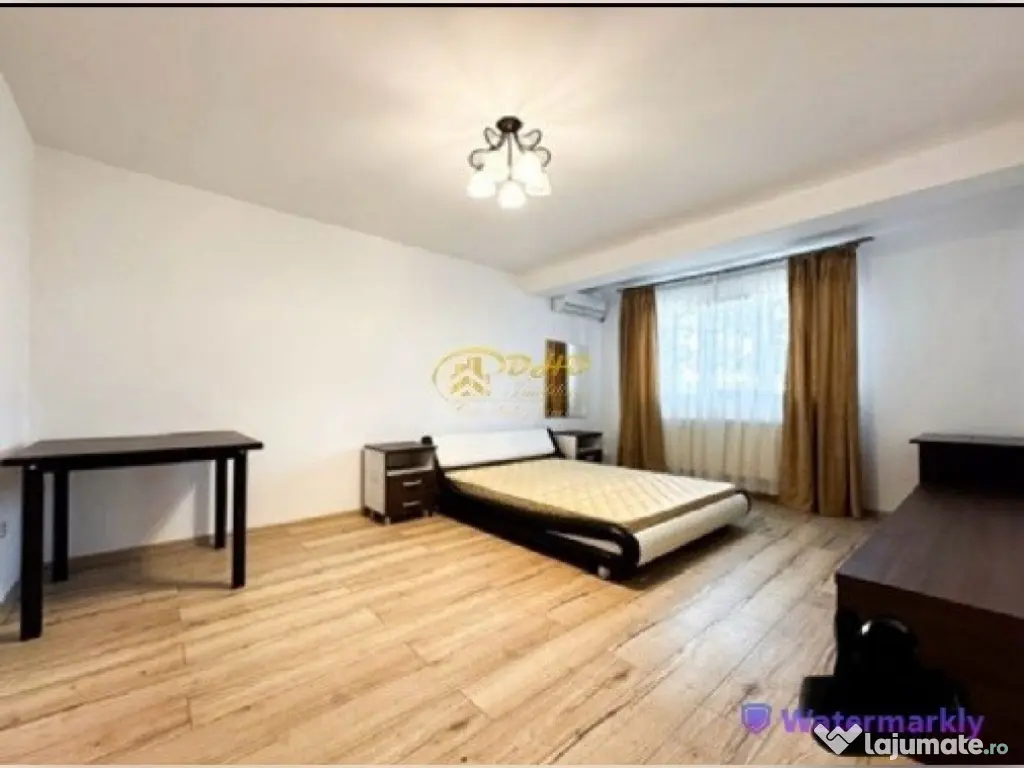 Apartament cu trei camere, zona Palas 