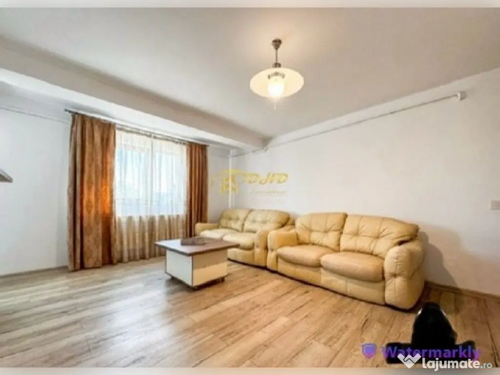 Apartament cu trei camere, zona Palas 