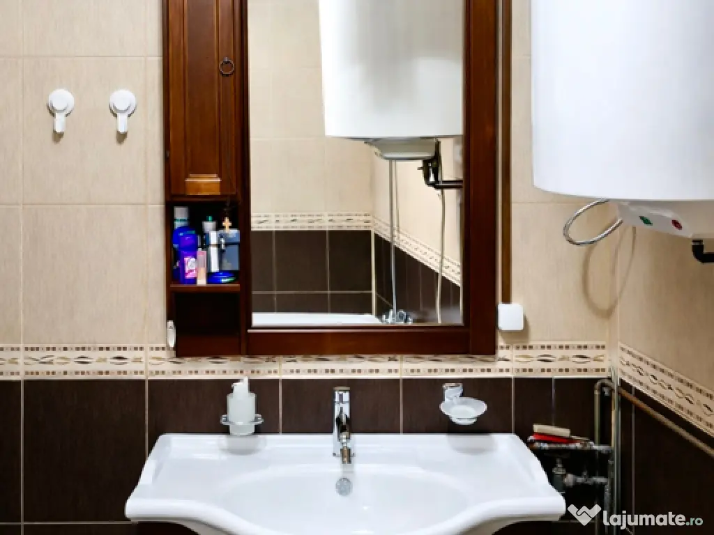 Apartament 2 camere, propietar, centrală gaz, loc parcare 