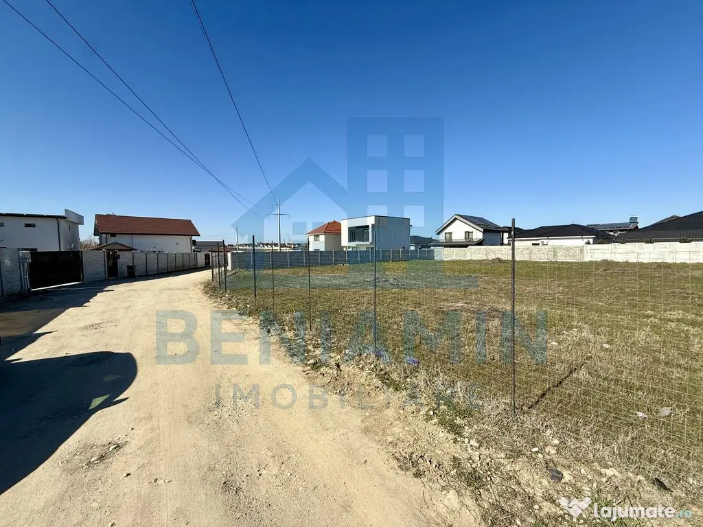 Teren intravilan - 600mp - posibilitate exindere - Selgros 