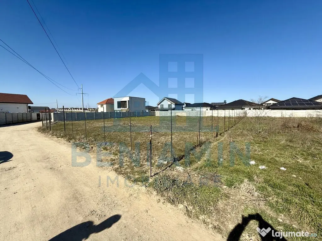 Teren intravilan - 600mp - posibilitate exindere - Selgros 
