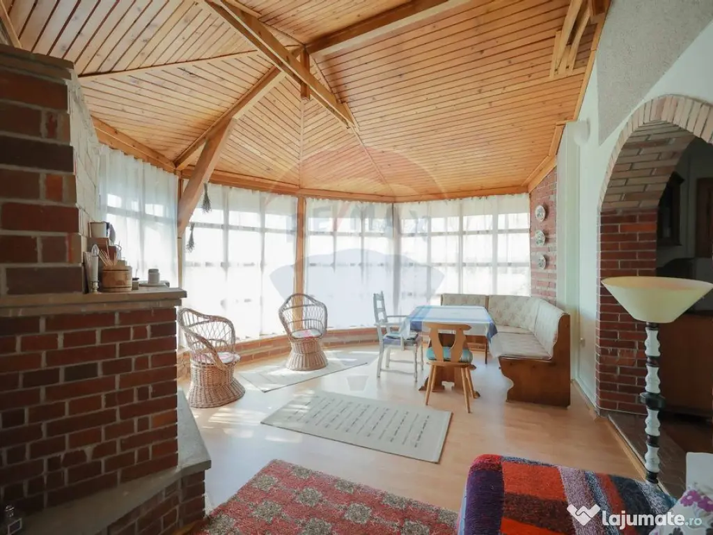 Casă de vânzare, tip duplex, teren 889 mp, în Păușa,...