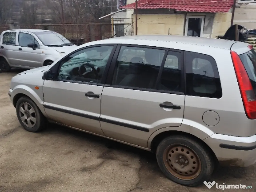 Ford Fusion din 2004 motor 1,4 benzină. Acte și fiscal. 
