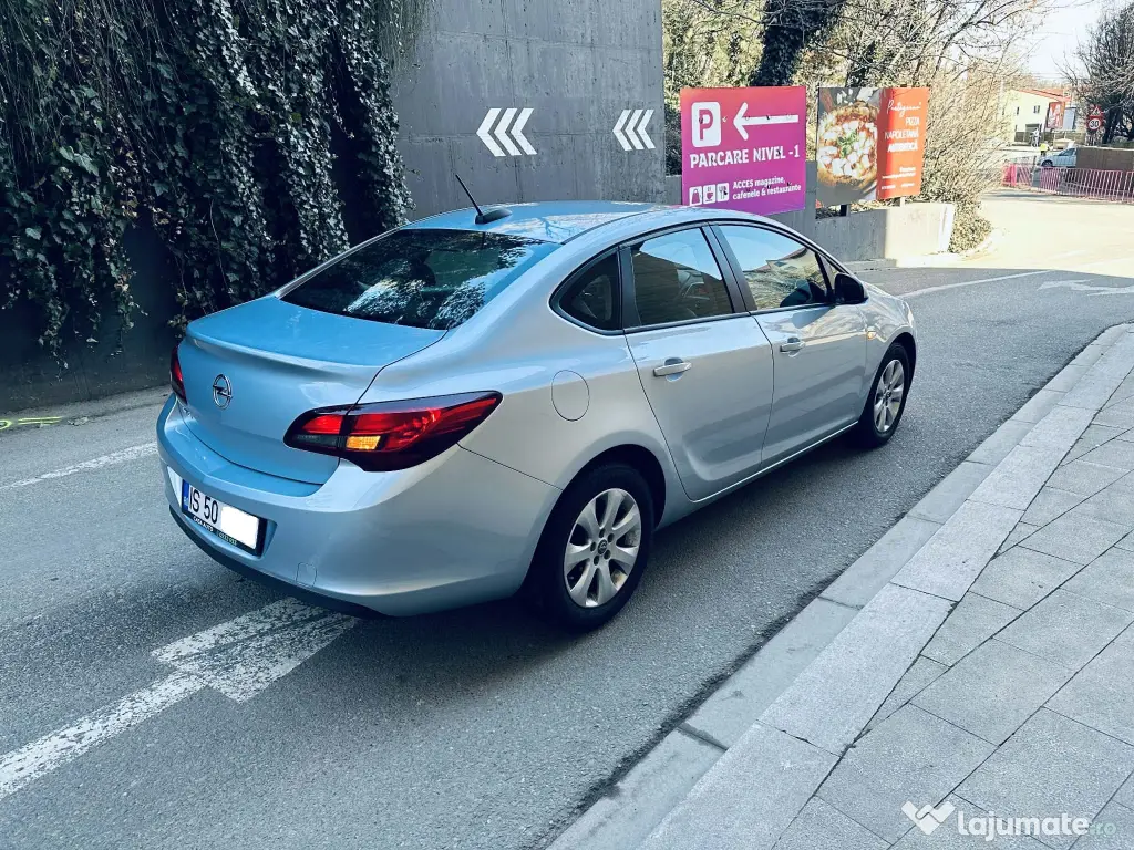 Opel Astra 2017 32000Km 1.6 Benzina Euro 6 Clima Pilot