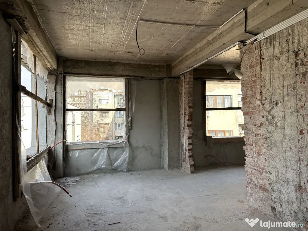 FERDINAND - Lirei | Teren 412 mp| Cladire 750 mp | struct... 