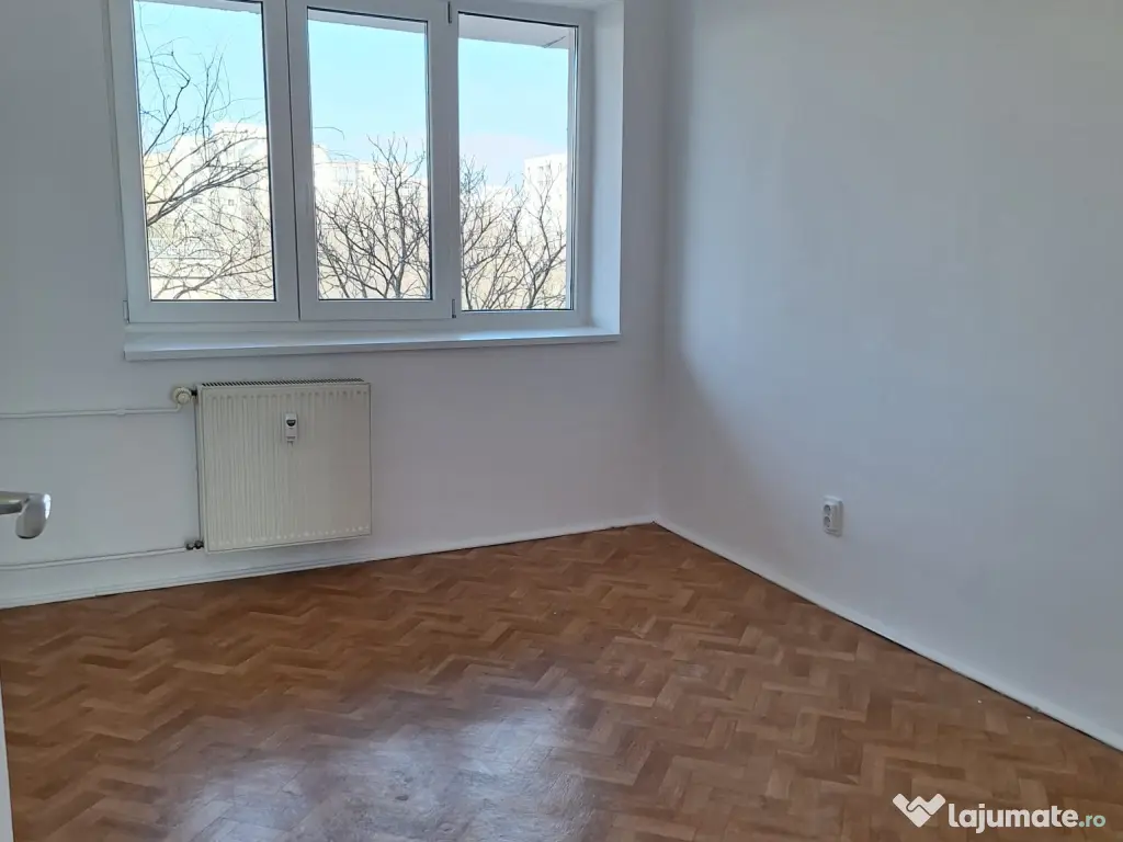 Strada Brasov, Drumul Taberei, Metrou Parc Drumul Taberei, 3 camere, renovat 