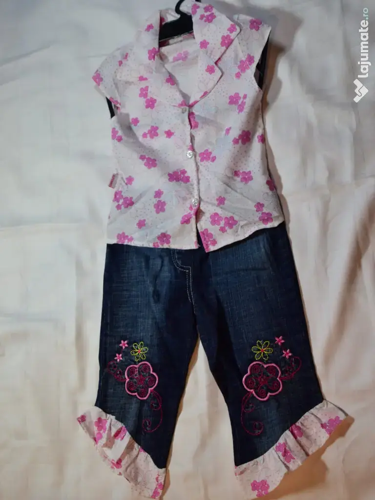 Vand urmatoarele hainute 