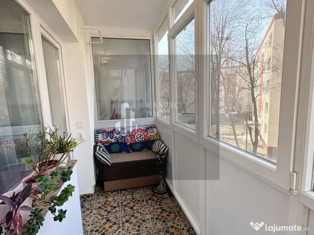 APARTAMENT 3 CAMERE, B-DUL OBREGIA, ETAJ 2, MOBILAT/UTILAT 