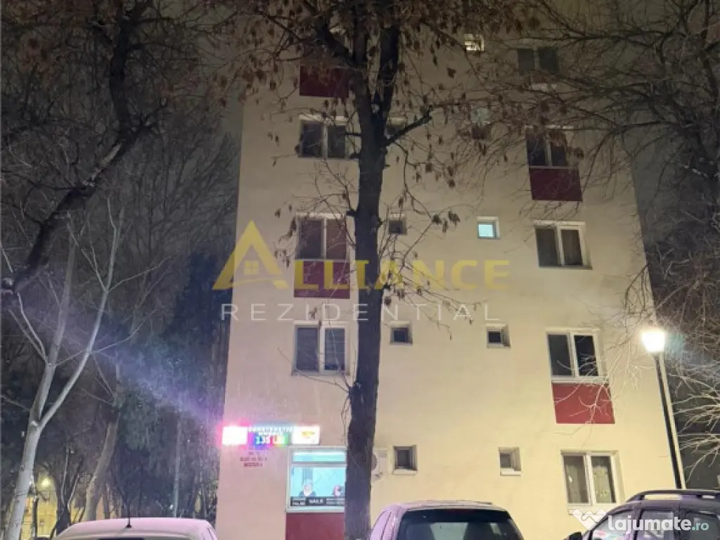 2 CAMERE PIATA RESITA 