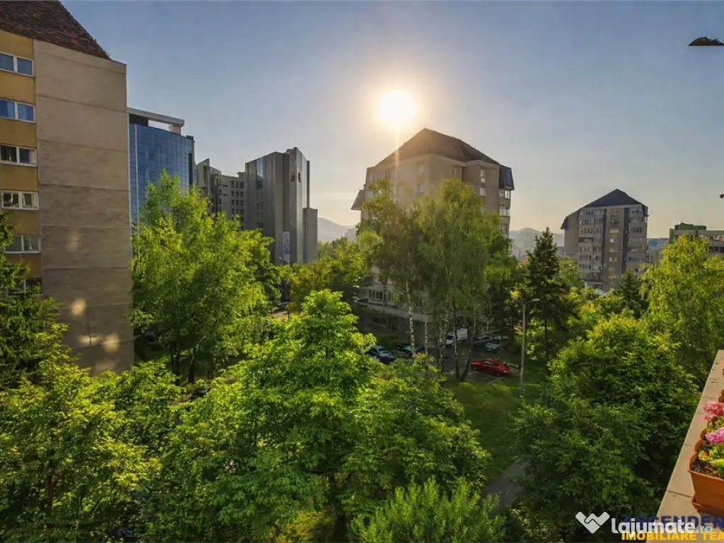 Insorita,vedere panoramica,deschidere personalizare,Centru C