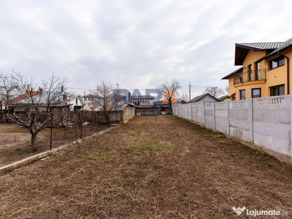 Grădină 300 mp - în oraș 