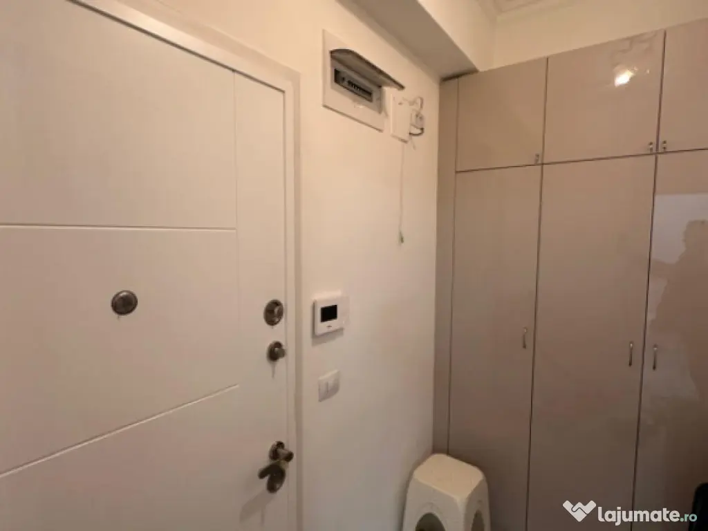 Garsoniera tip studio - bloc Solid House, situat in zona Gro 