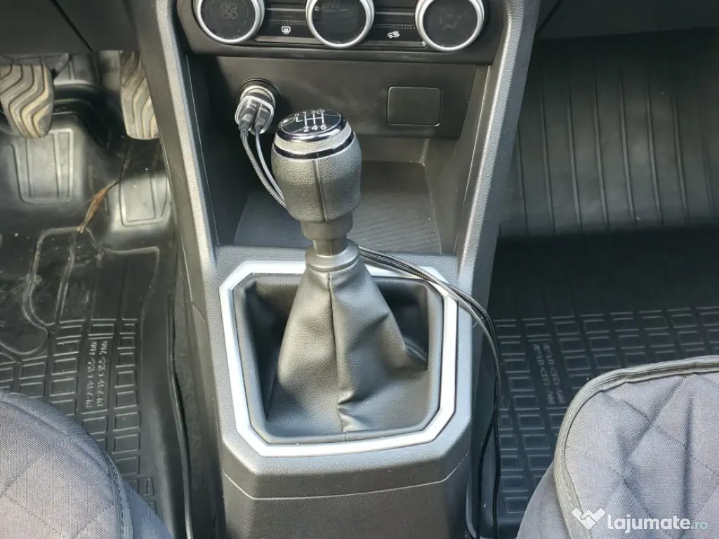 Vând Dacia Logan III Expression Eco-G 2023, unic proprietar 