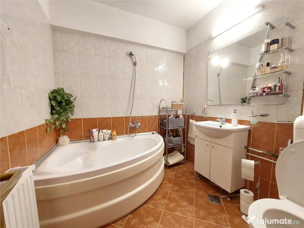 4 camere,decomandat, 92 mp, etaj 7, loc parcare, Centru -Uni 