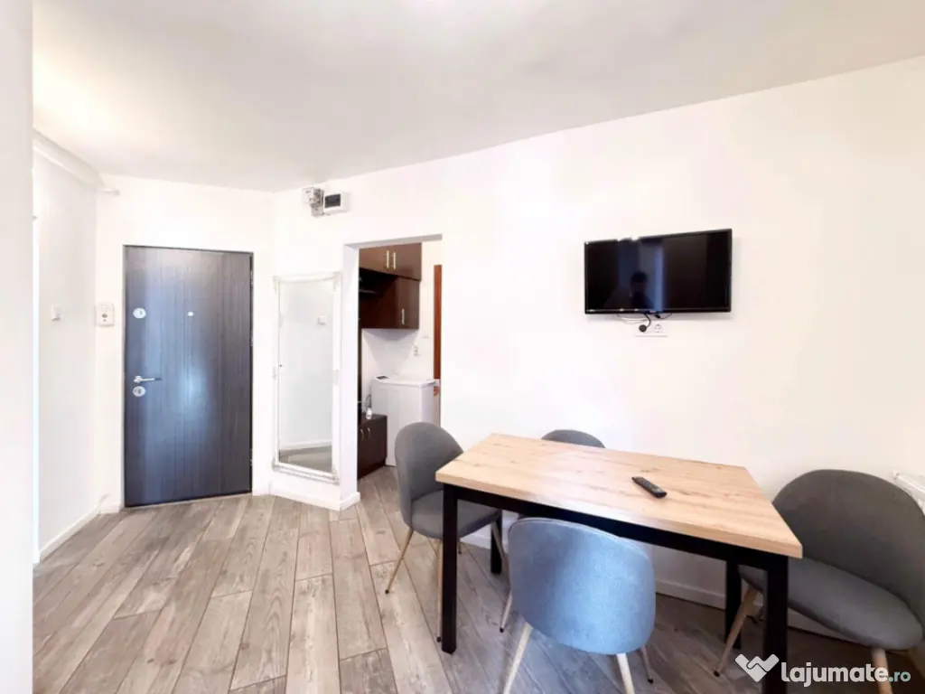 Apartament modern 2 camere decomandate, 2 balcoane, Cinema M