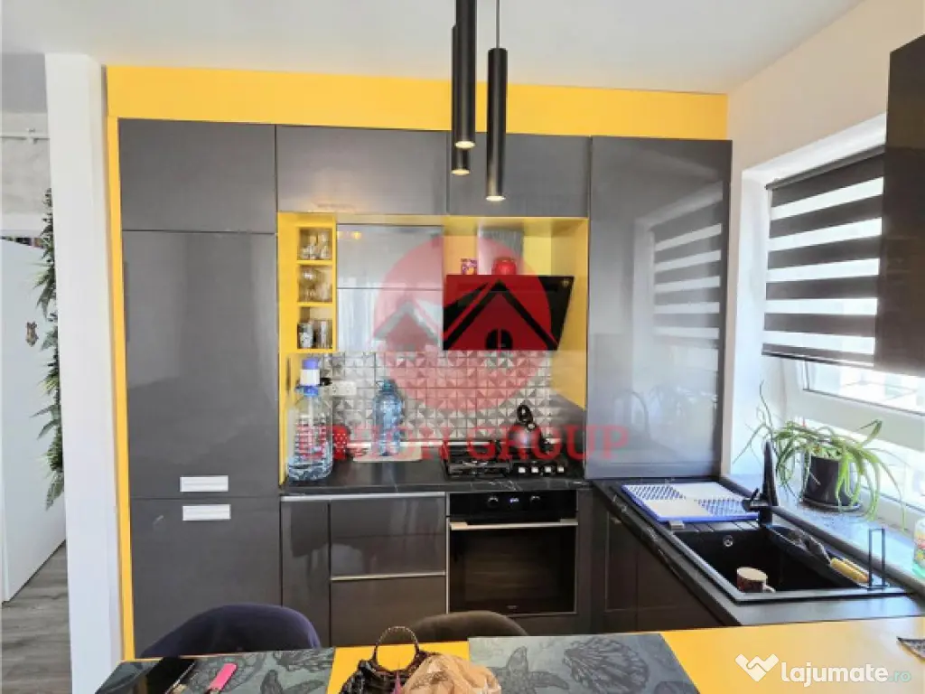 Apartament 3 Camere Mobilat si Loc de Parcare Subteran Inclu 