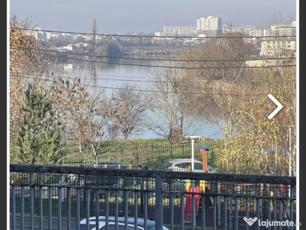 Piata Delfinului sp com, suprafata totala: 360 mp. Inalti... 