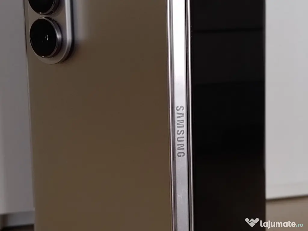 Samsung Galaxy Z fold 7 12MB/512GB 