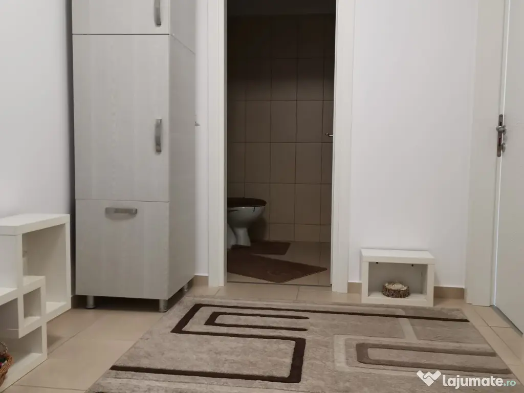 Inchiriere apartament cu 2 camere 