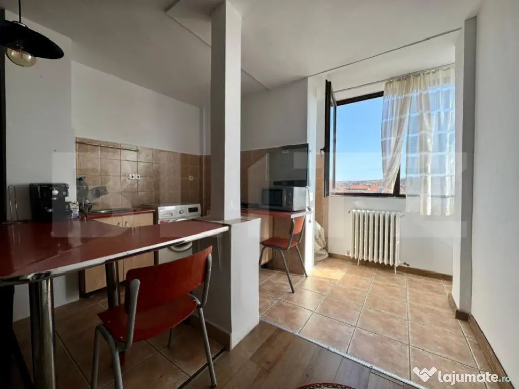 Garsonieră etaj 6, zona Parcului Olosig 