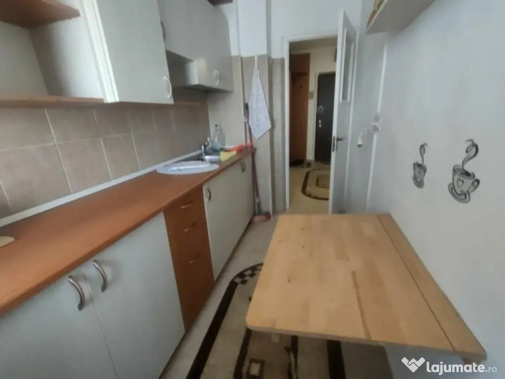 Vita casa de pensii etaj 9 