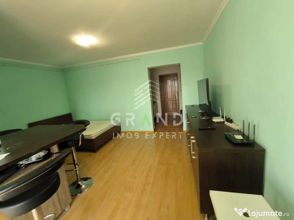 Garsonieră modernă cu balcon – Marasti / Fabricii de Zah 