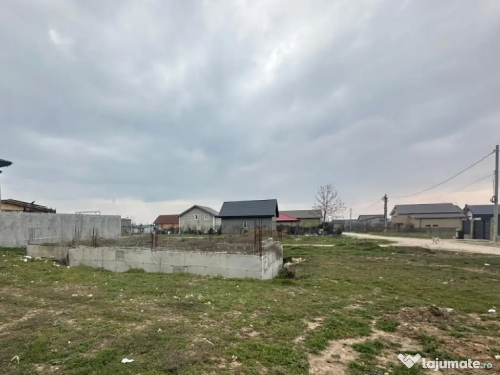 Teren intravilan Lazu, 421 mp, deschidere 20 ml, fundație e 